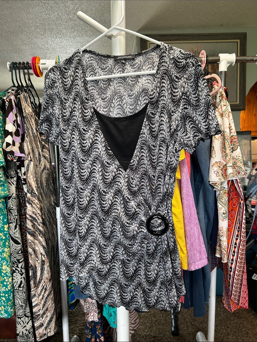 Notations Black & White Wave-Print Wrap-Style Blouse with Side Ring Size L